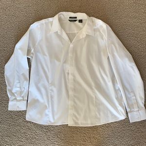 Eddie Bauer Button up shirt